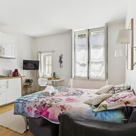 Cosy Studio - Coeur De Versailles Appartement Buitenkant foto
