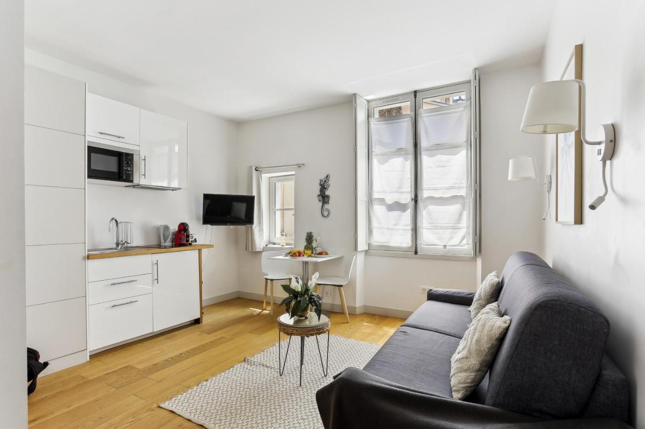 Cosy Studio - Coeur De Versailles Appartement Buitenkant foto