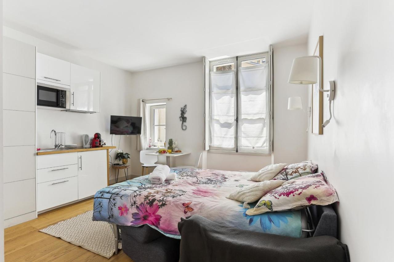 Cosy Studio - Coeur De Versailles Appartement Buitenkant foto